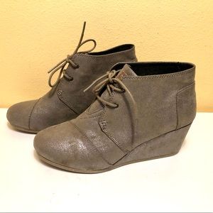 Toms Wedge Booties